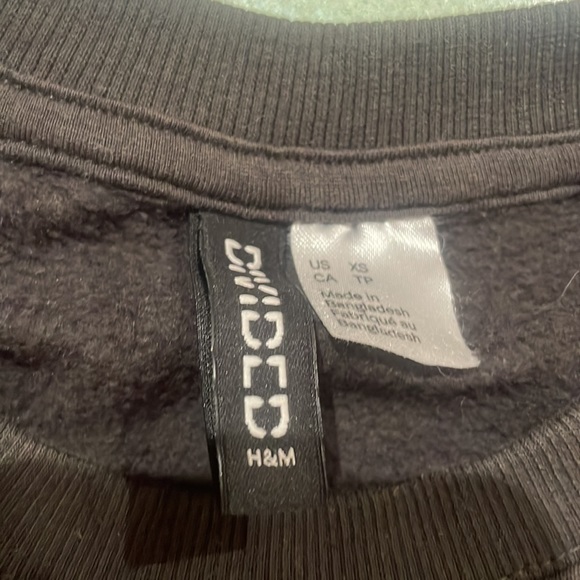 RARE Collector Desolate the Tour Size XS Women Grunge Rare Merch Crew Neck Swea… - Picture 4 of 5